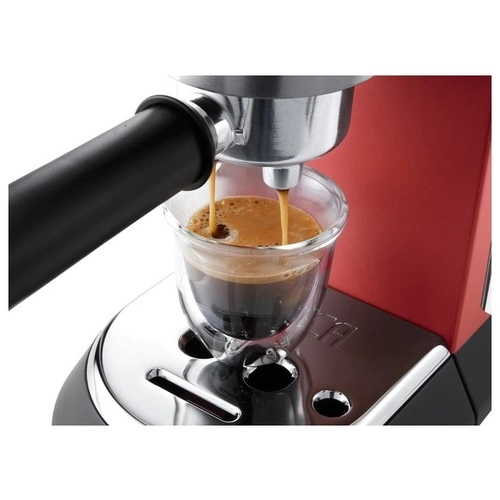 Кофеварка Рожковая DeLonghi EC685.BK / R / W / M Dedica