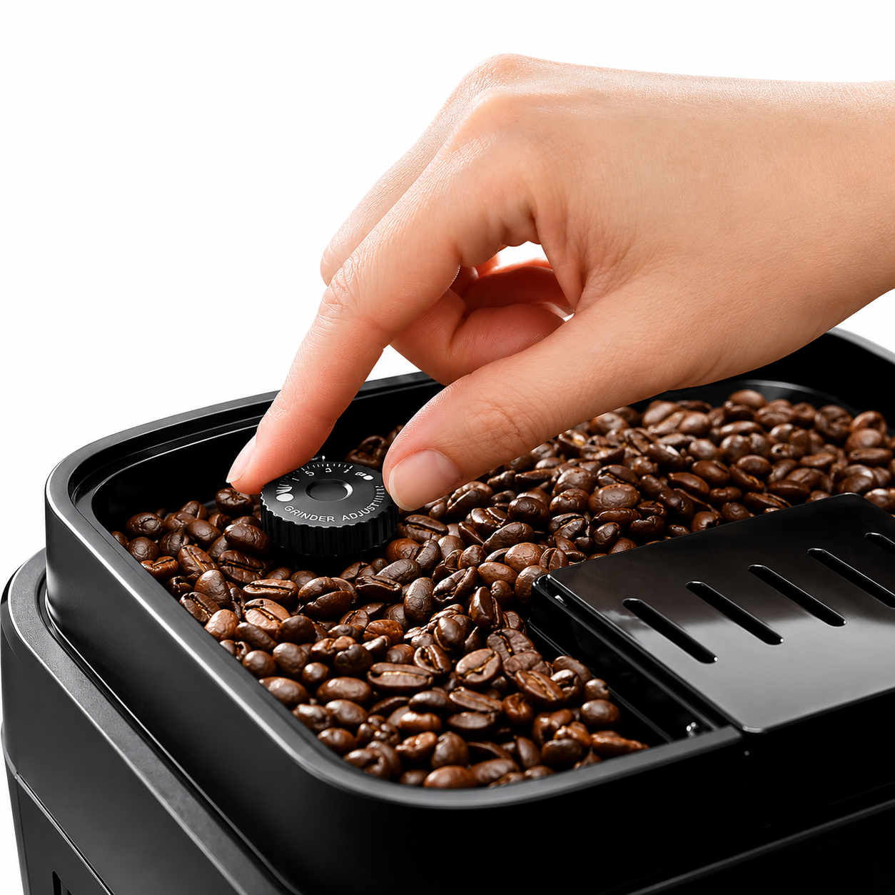 Кофемашина DeLonghi ECAM220.60.B Magnifica Start