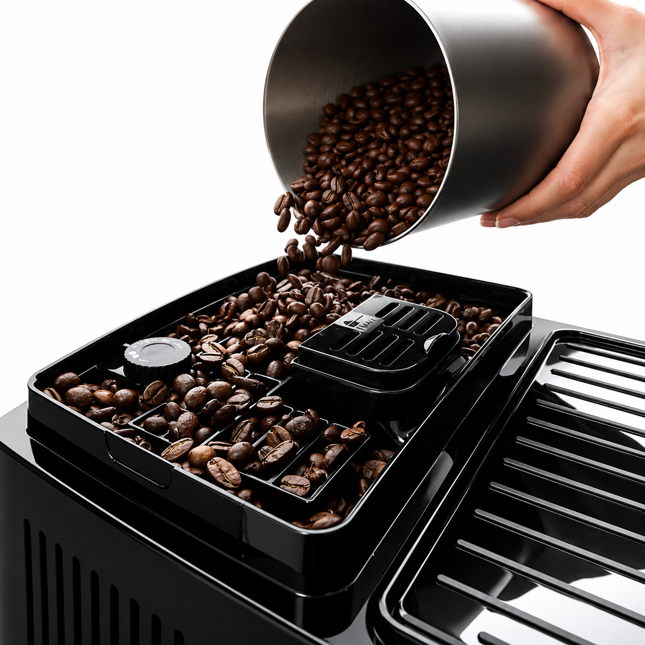 Кофемашина DeLonghi ECAM220.60.B Magnifica Start
