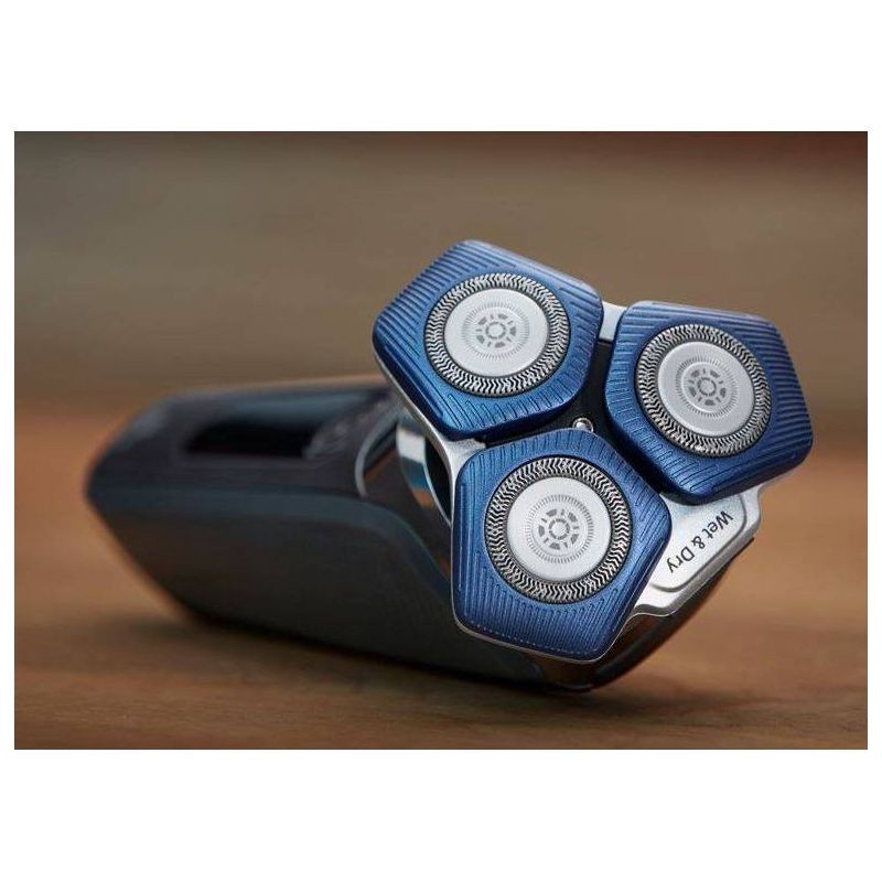 Электробритва PHILIPS Series 7000 SkinIQ S7887/55