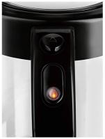 Электрочайник Bosch TWK70B03