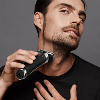 Электробритва Braun Серии 9 Pro+ 9677cce, с футляром PowerCase